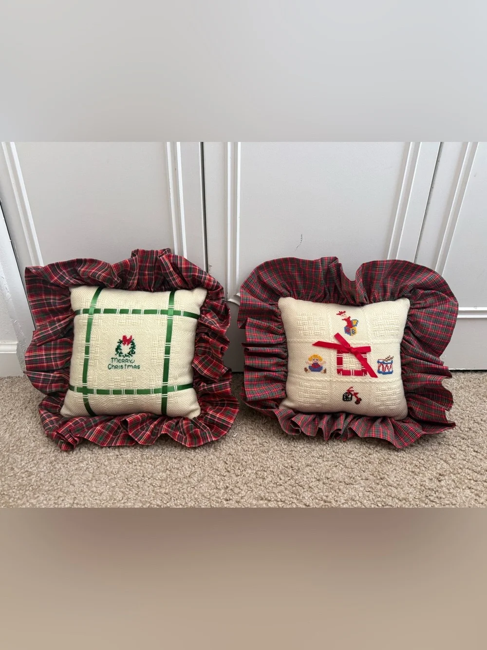 Vintage Pair Holiday Christmas Pillows